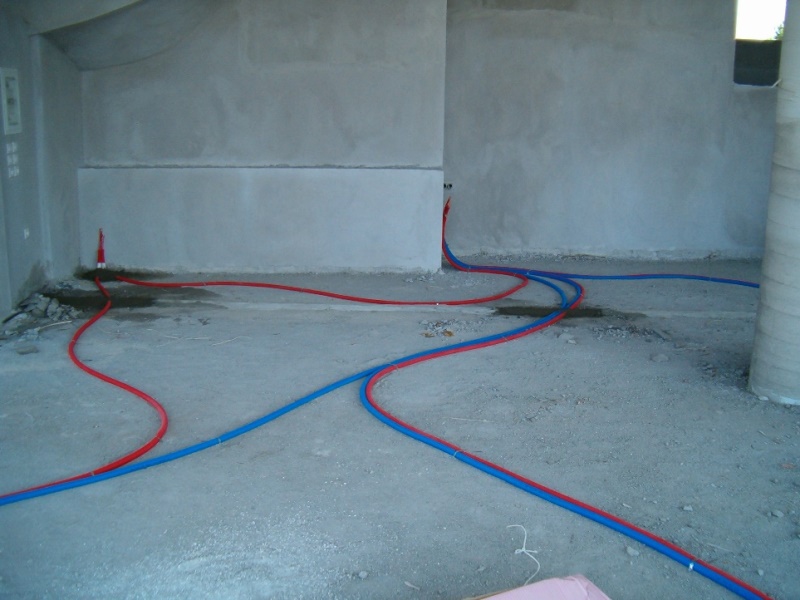 Σωληνώσεις δαπέδου